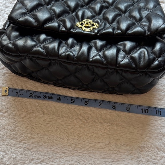 Quilted Black Shoulder Bag with Chain Strap - Picture 4 of 10